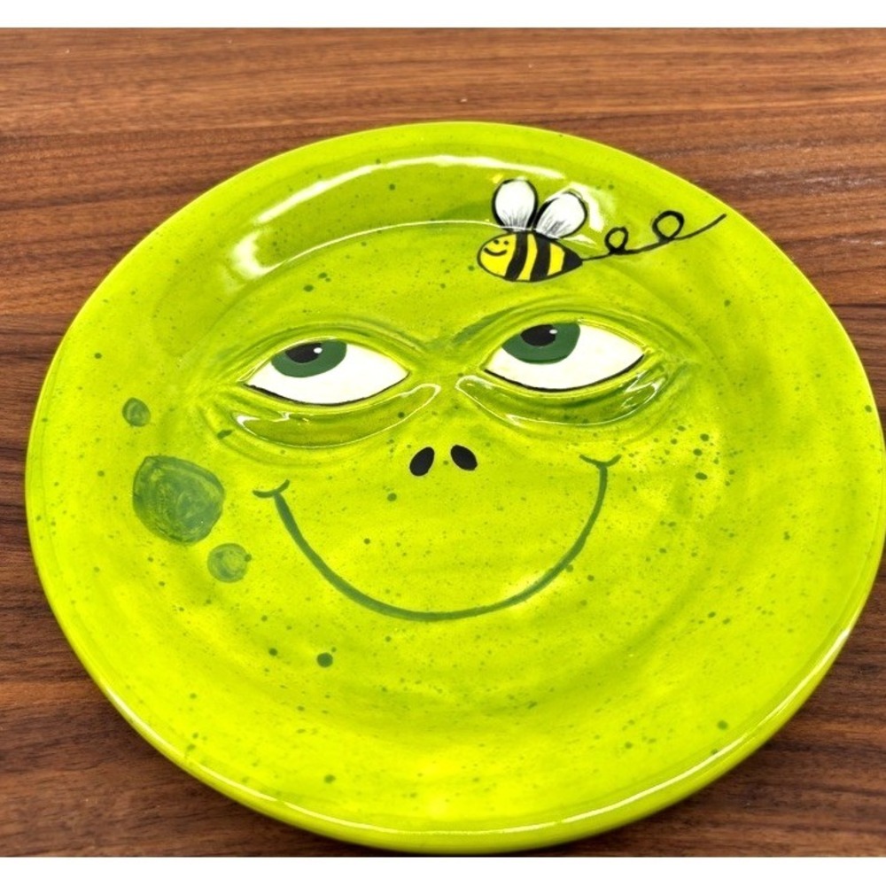Whimsical Frog Face Ceramic Plate Green Bee Hand Painted Decorative Dish